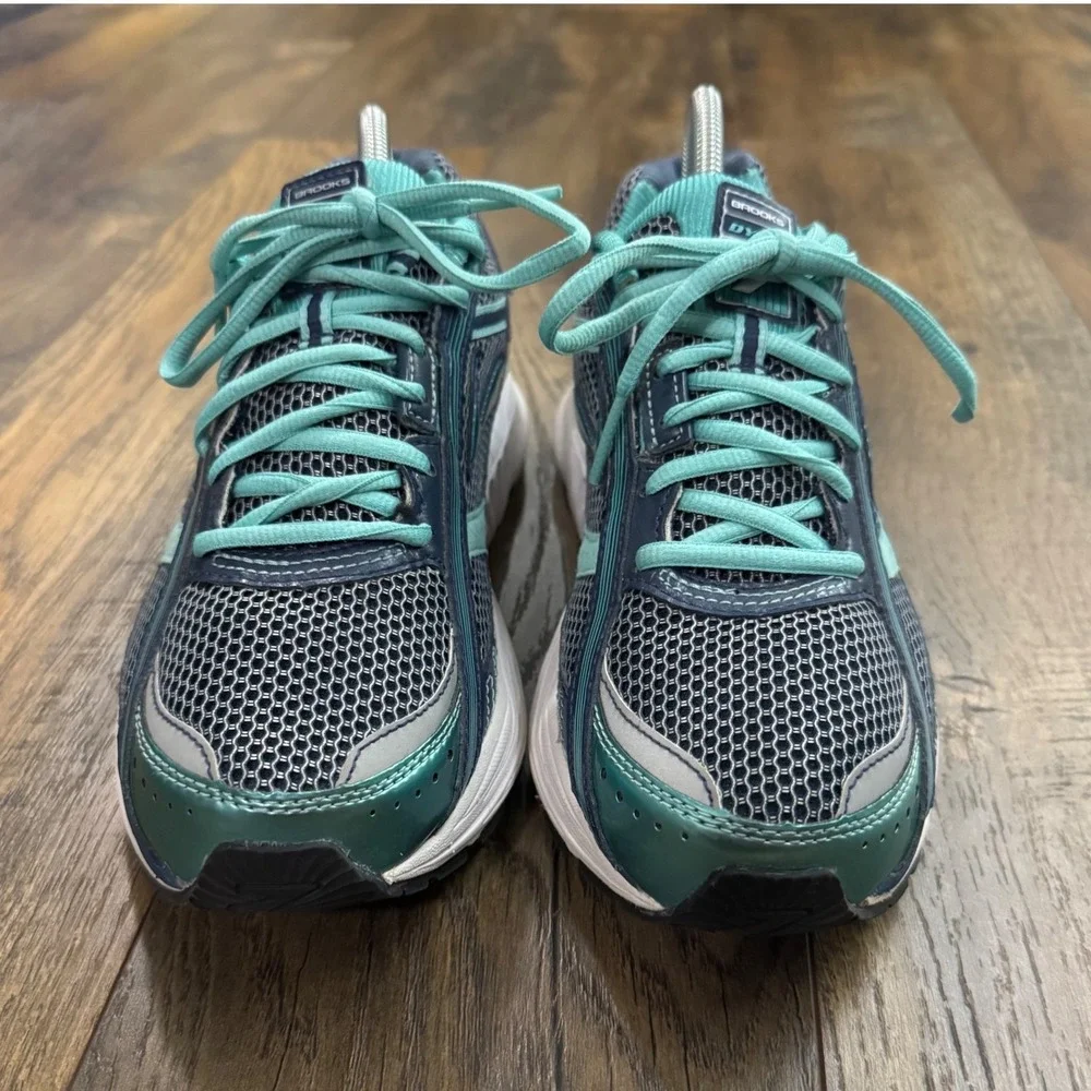 Brooks Dyad 7 Women's Running Shoes Size 10 Blue Teal Athletic Walking Sneakers